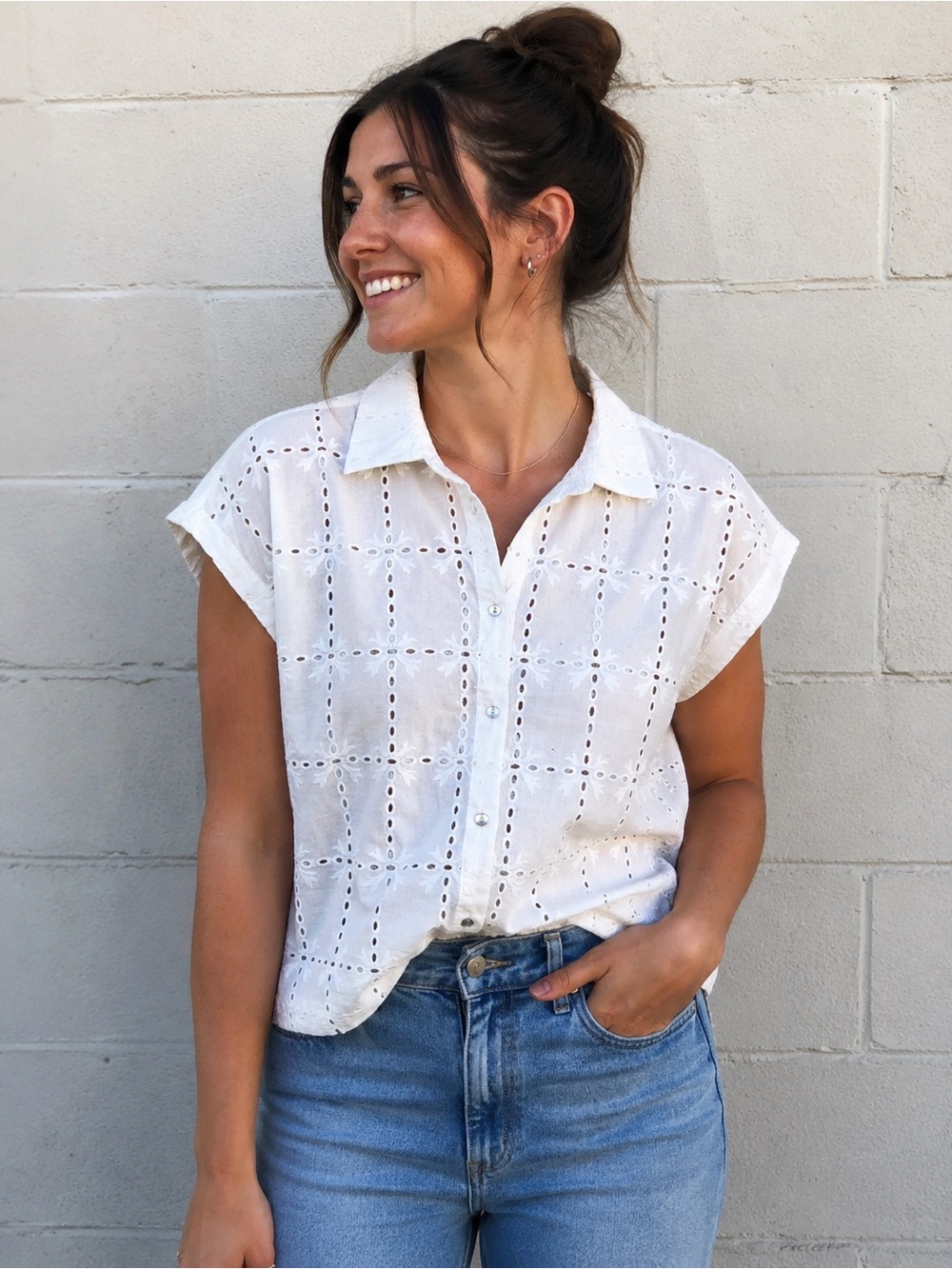 Vigoss White Eyelet Button-Front Blouse